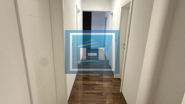 Stan, četvorosoban, Izdavanje, 102m2, Centar, Gradska lokacija, Jagodina