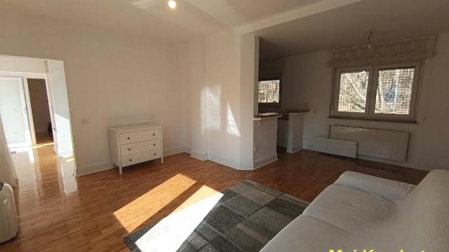 Kuća, Trosoban, Izdavanje, 95m2, Gradska bolnica, Zvezdara, Beograd