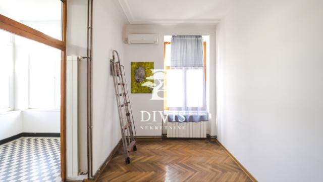 Stan, četvoroiposoban, Prodaja, 122m2, Krunska