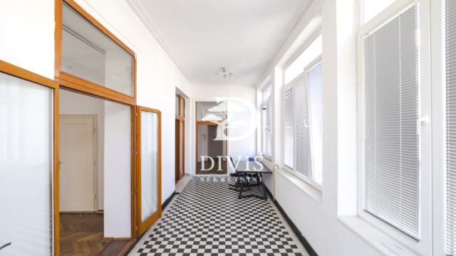 Stan, četvoroiposoban, Prodaja, 122m2, Krunska