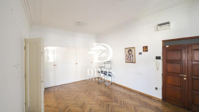 Stan, četvoroiposoban, Prodaja, 122m2, Krunska