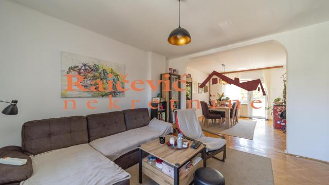 Kuća, Petosoban, Prodaja, 220m2, Rušanj, Čukarica, Beogradska 1 deo