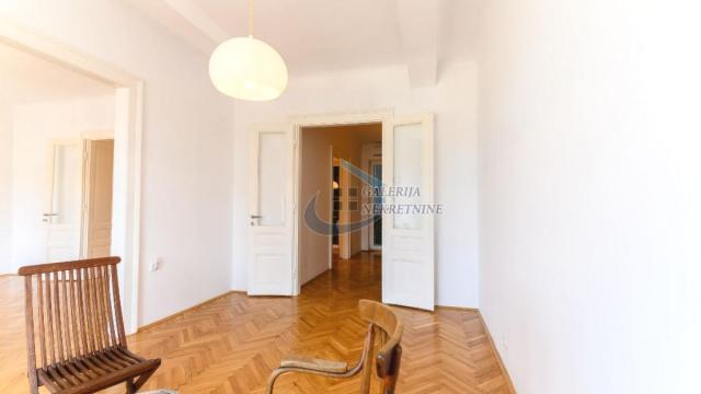 Stan, četvoroiposoban, Izdavanje, 110m2, Savamala, Stari grad, Karađorđeva