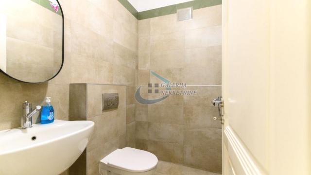 Stan, četvoroiposoban, Izdavanje, 110m2, Savamala, Stari grad, Karađorđeva