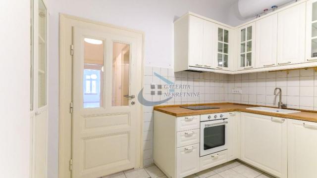 Stan, četvoroiposoban, Izdavanje, 110m2, Savamala, Stari grad, Karađorđeva