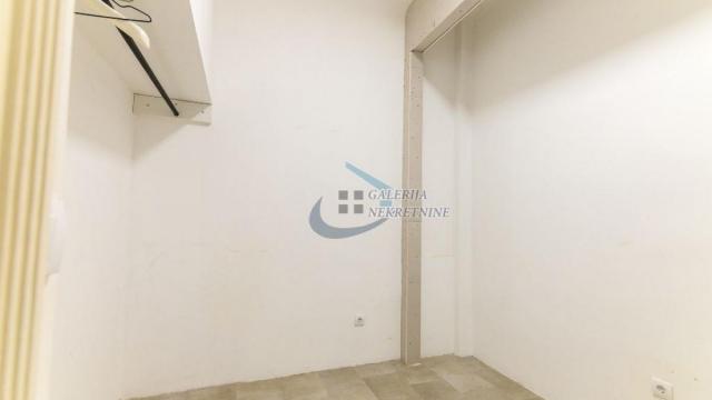 Stan, četvoroiposoban, Izdavanje, 110m2, Savamala, Stari grad, Karađorđeva