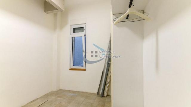 Stan, četvoroiposoban, Izdavanje, 110m2, Savamala, Stari grad, Karađorđeva