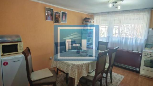 Stan, Dvoiposoban, Prodaja, 61m2, Paraćin