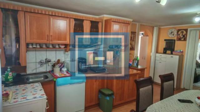 Stan, Dvoiposoban, Prodaja, 61m2, Paraćin