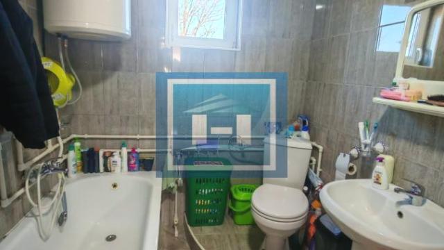 Stan, Dvoiposoban, Prodaja, 61m2, Paraćin