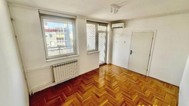 Stan, četvorosoban, Izdavanje, 110m2, Blok 29, Novi Beograd, Bulevar Zorana Đinđića
