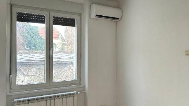 Stan, Dvosoban, Izdavanje, 40m2, Trg Nikole Pašića, Stari grad, Trg Nikole Pašić