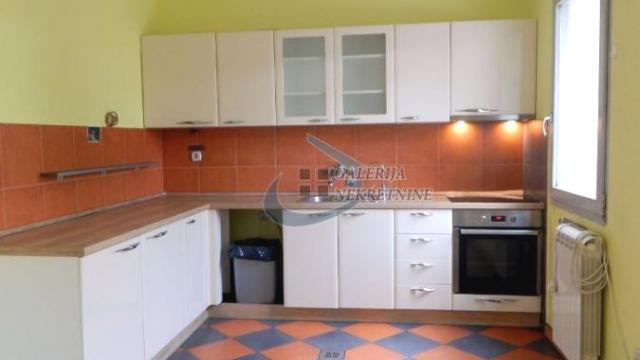 Stan, četvorosoban, Izdavanje, 130m2, Profesorska kolonija, Palilula, Stojana Novakovića