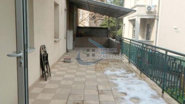 Stan, četvorosoban, Izdavanje, 130m2, Profesorska kolonija, Palilula, Stojana Novakovića