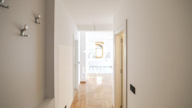 Stan, Trosoban, Prodaja, 68m2, Ilindenska