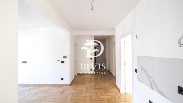 Stan, Trosoban, Prodaja, 68m2, Ilindenska