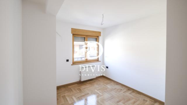 Stan, Trosoban, Prodaja, 68m2, Ilindenska