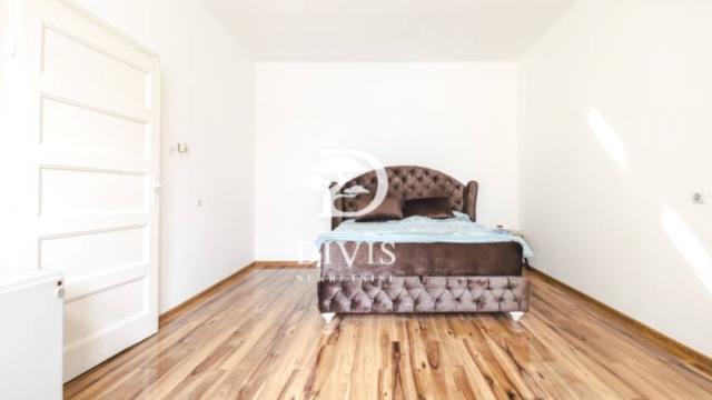 Stan, Trosoban, Prodaja, 68m2, Maksima Gorkog