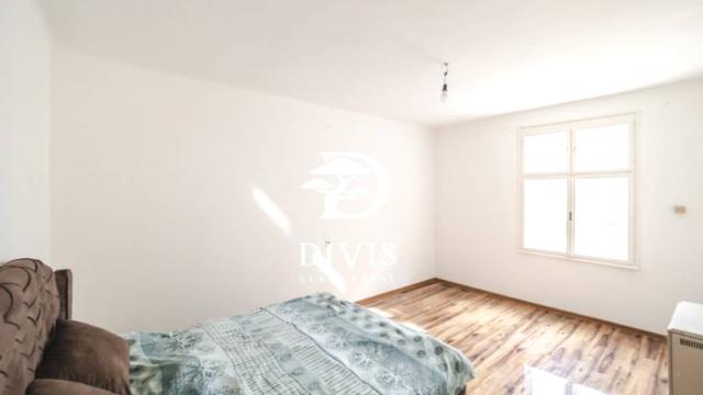 Stan, Trosoban, Prodaja, 68m2, Maksima Gorkog