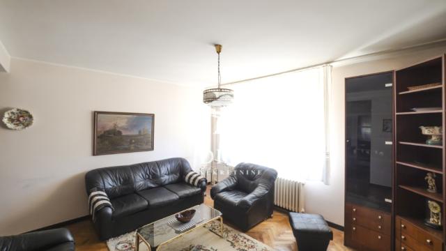 Kuća, Trosoban, Prodaja, 103m2, Neznanog junaka