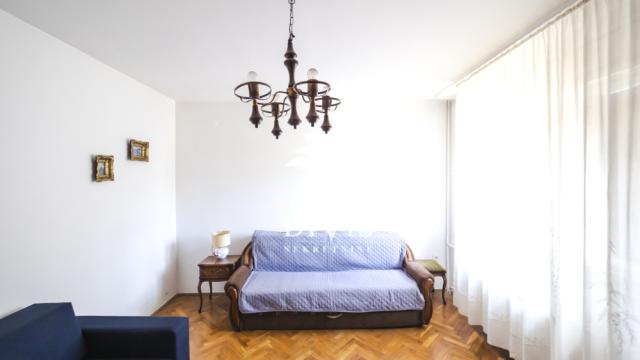 Kuća, Trosoban, Prodaja, 103m2, Neznanog junaka