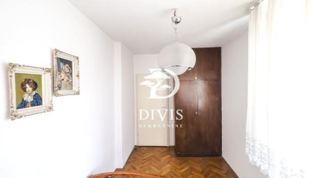 Kuća, Trosoban, Prodaja, 103m2, Neznanog junaka