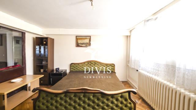 Kuća, Trosoban, Prodaja, 103m2, Neznanog junaka