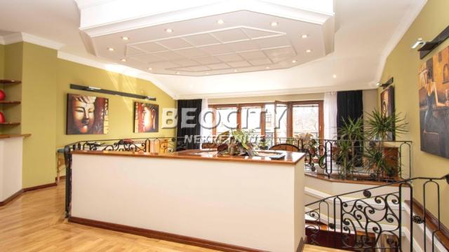 Stan, Petosoban, Prodaja, 200m2, Borča Greda, Palilula, Mihaila Šolohova