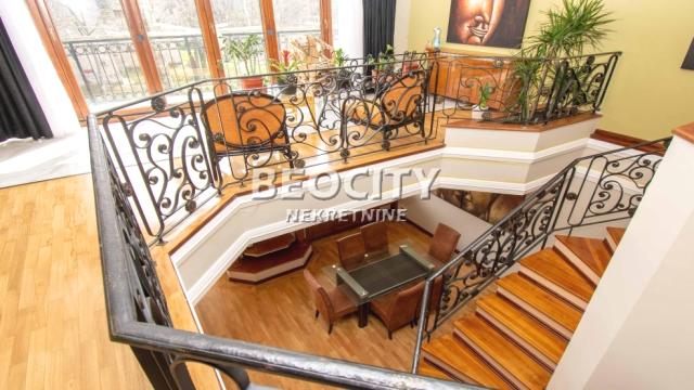 Stan, Petosoban, Prodaja, 200m2, Borča Greda, Palilula, Mihaila Šolohova