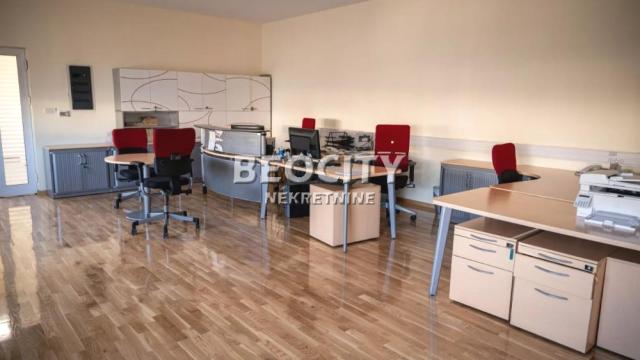 Poslovni prostor, Petosoban, Prodaja, 900m2, Altina, Zemun, Ugrinovački put