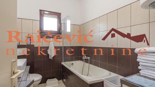 Kuća, Prodaja, 322m2, Mladenovac selo, Mladenovac, Smederevski put