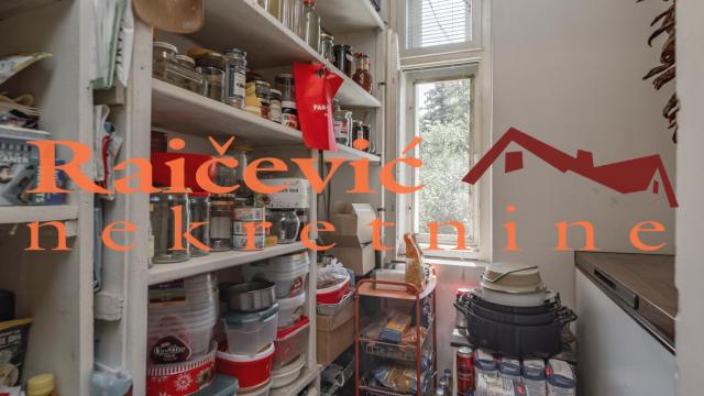 Kuća, Prodaja, 300m2, Dedinje, Savski venac, Rajka Mitica