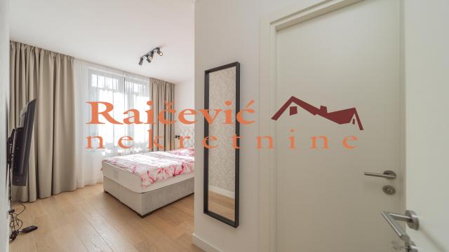 Stan, Trosoban, Prodaja, 74m2, Beograd na vodi, Savski venac, Luke Celovica Trebinjca