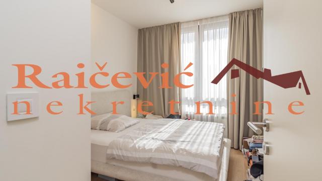 Stan, Trosoban, Prodaja, 74m2, Beograd na vodi, Savski venac, Luke Celovica Trebinjca