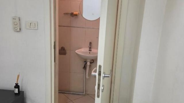 Poslovni prostor, Prodaja, 20m2, Terazije, Stari grad, Balkanska
