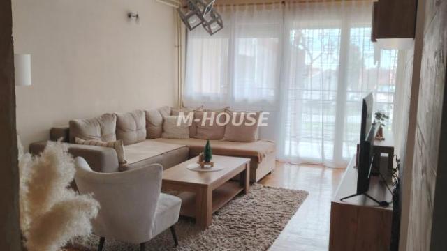 Stan, Trosoban, Prodaja, 84m2, Venac, Gradska lokacija, Sombor