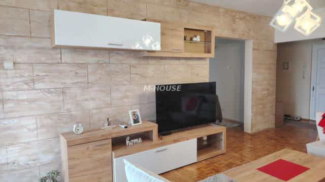 Stan, Trosoban, Prodaja, 84m2, Venac, Gradska lokacija, Sombor