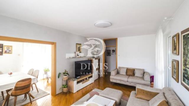 Stan, Trosoban, Prodaja, 92m2, Antifašističke borbe