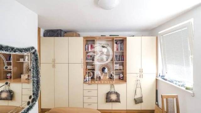 Stan, Trosoban, Prodaja, 92m2, Antifašističke borbe