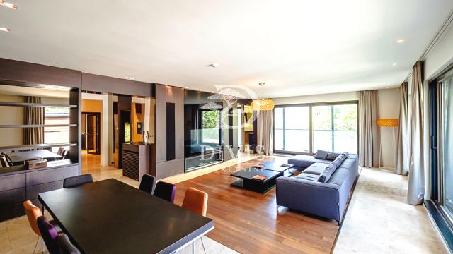 Stan, četvorosoban, Izdavanje, 234m2, Serdar Jola