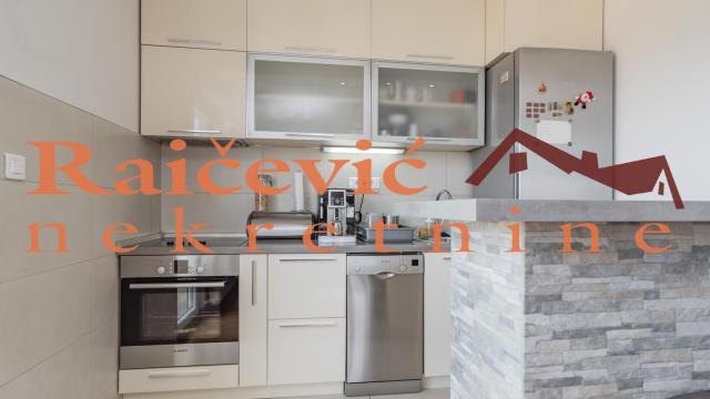 Stan, Dvosoban, Prodaja, 63m2, Čubura, Vračar, Sumatovacka