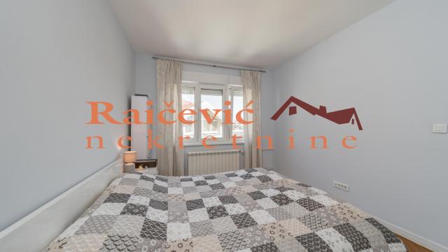 Stan, Dvosoban, Prodaja, 63m2, Čubura, Vračar, Sumatovacka