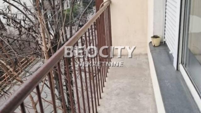 Stan, Trosoban, Prodaja, 69m2, Južni bulevar, Vračar, Šumatovačka