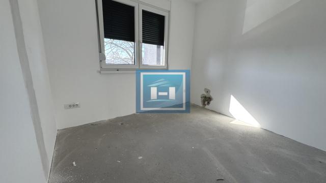 Stan, Dvoiposoban, Prodaja, 60m2, Centar, Gradska lokacija, Ćuprija