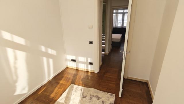 Stan, Trosoban, Izdavanje, 146m2, Velisava Vulovića