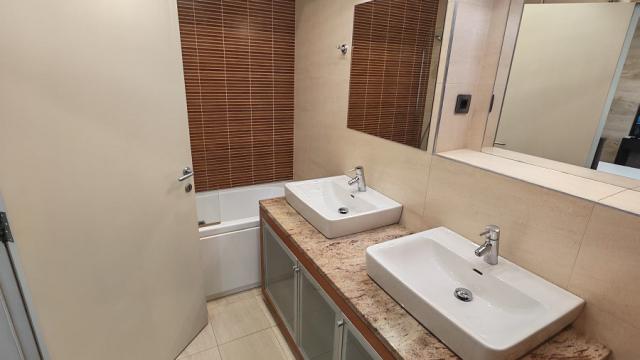 Stan, Trosoban, Izdavanje, 146m2, Velisava Vulovića