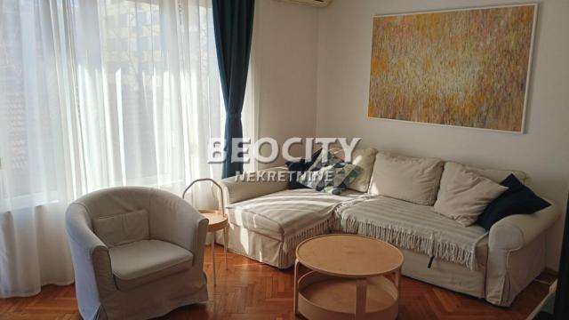 Stan, Trosoban, Prodaja, 69m2, Južni bulevar, Vračar, Šumatovačka