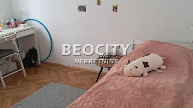 Stan, Trosoban, Prodaja, 69m2, Južni bulevar, Vračar, Šumatovačka