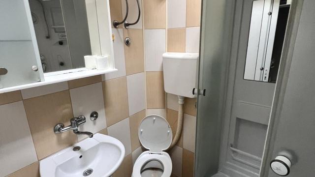 Kuća, Trosoban, Izdavanje, 120m2, Mirijevo, Zvezdara, Pere Veljkovica