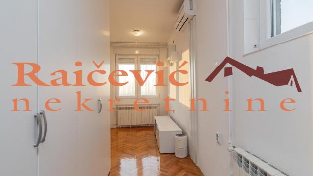 Stan, Garsonjera, Prodaja, 26m2, Julino brdo, Čukarica, Porucnika Spasica i Masere